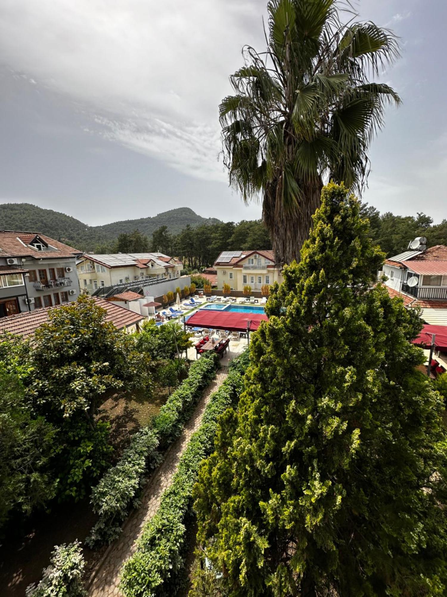 Carmina Hotel Ovacık Kamer foto