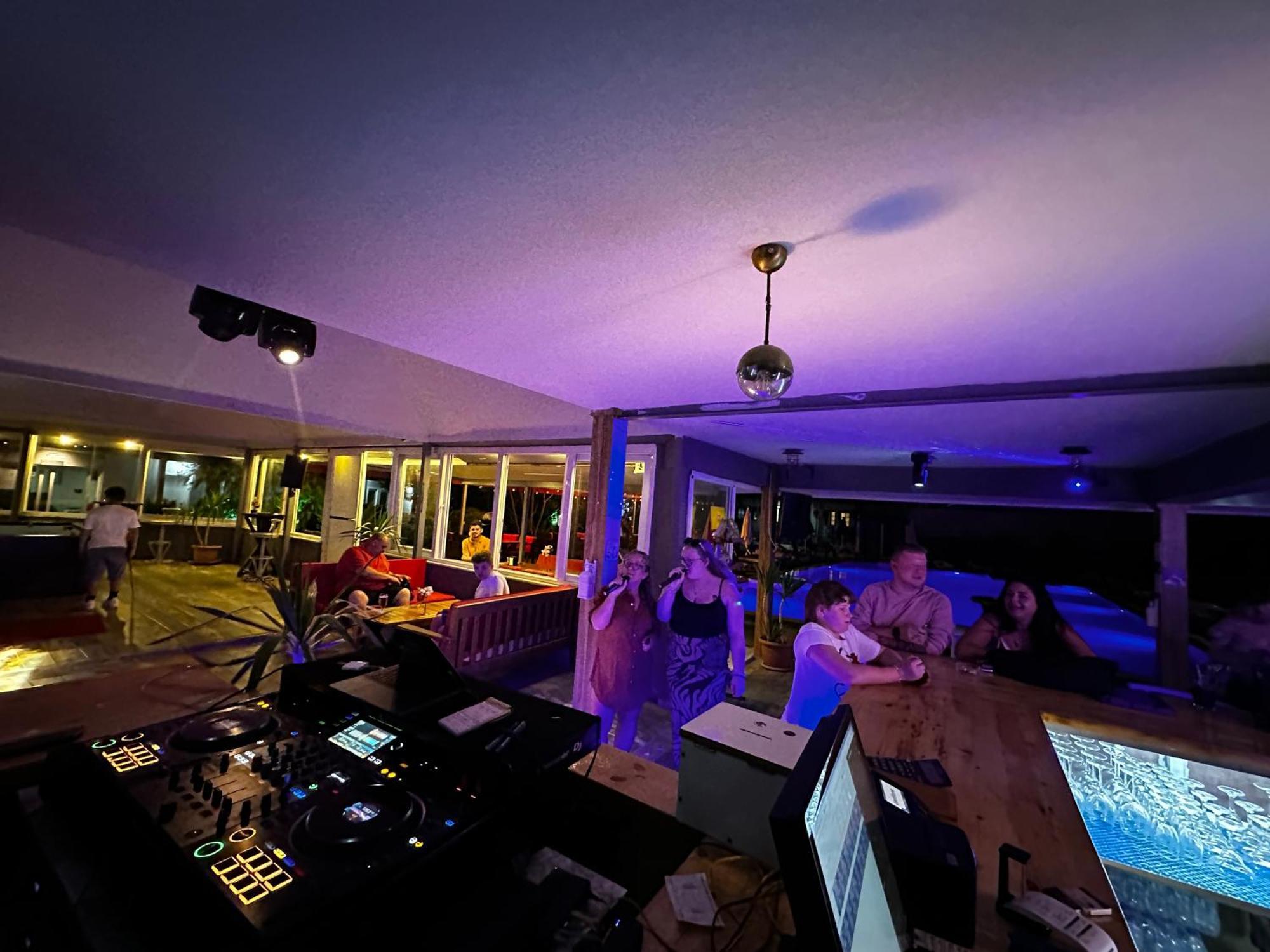 Carmina Hotel Ovacık Buitenkant foto